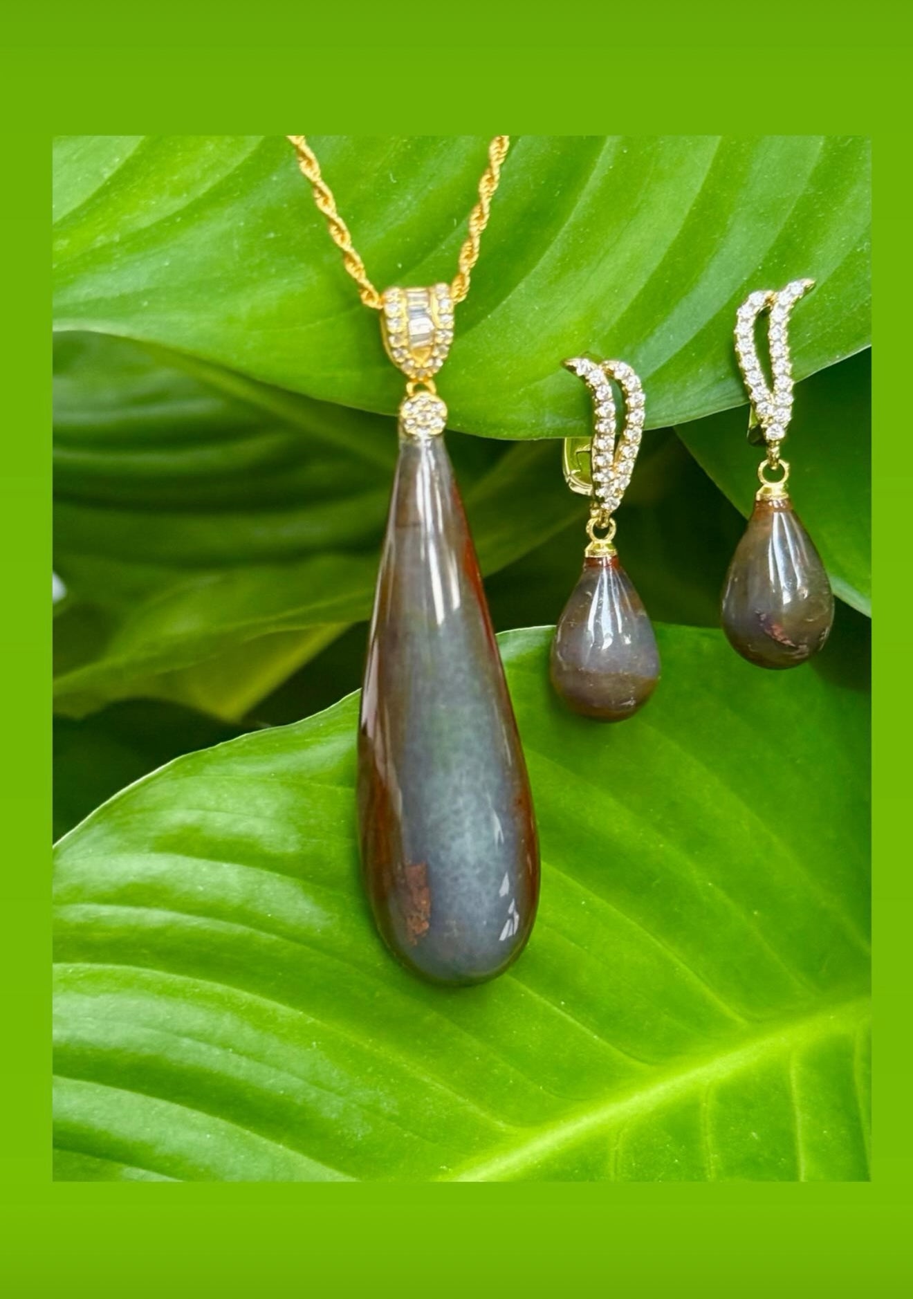 Deep Purple Chalcedony pendant