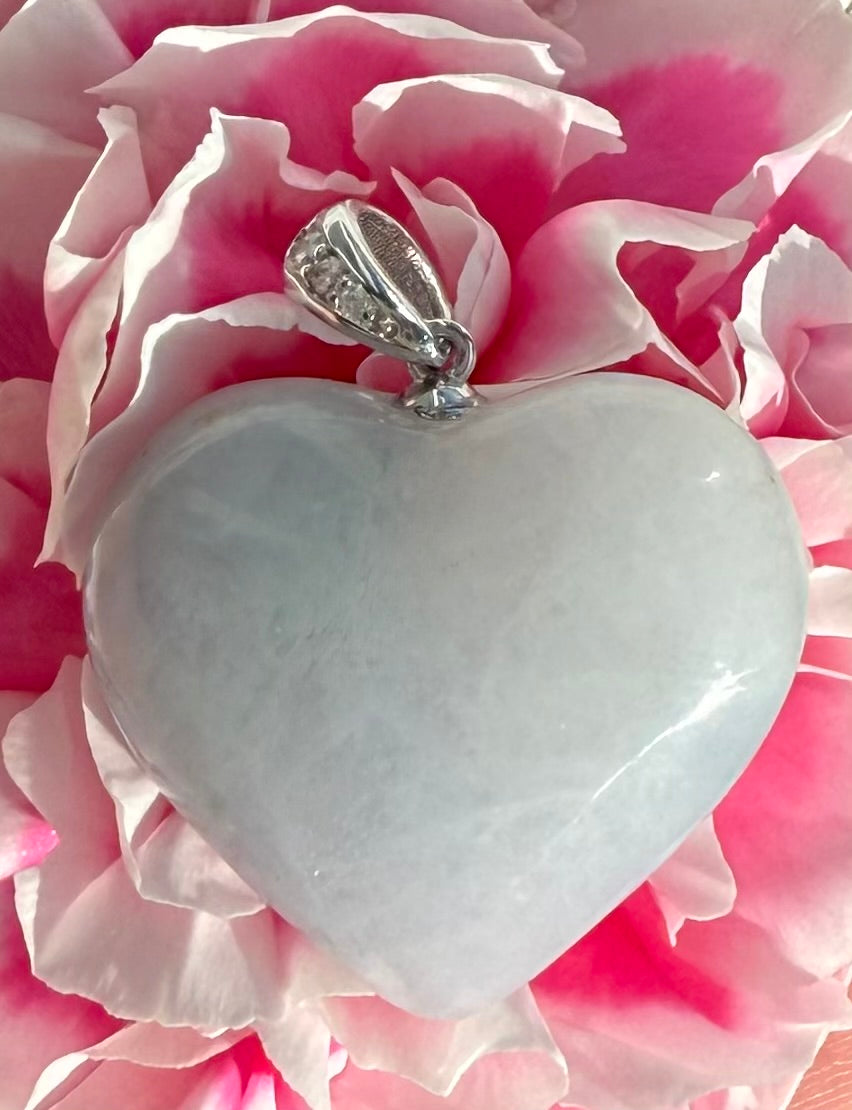 Lavender jadeite Heart