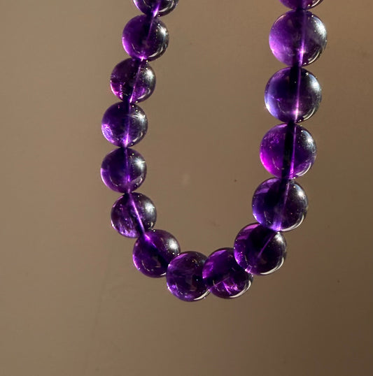 Amethyst bead bracelet