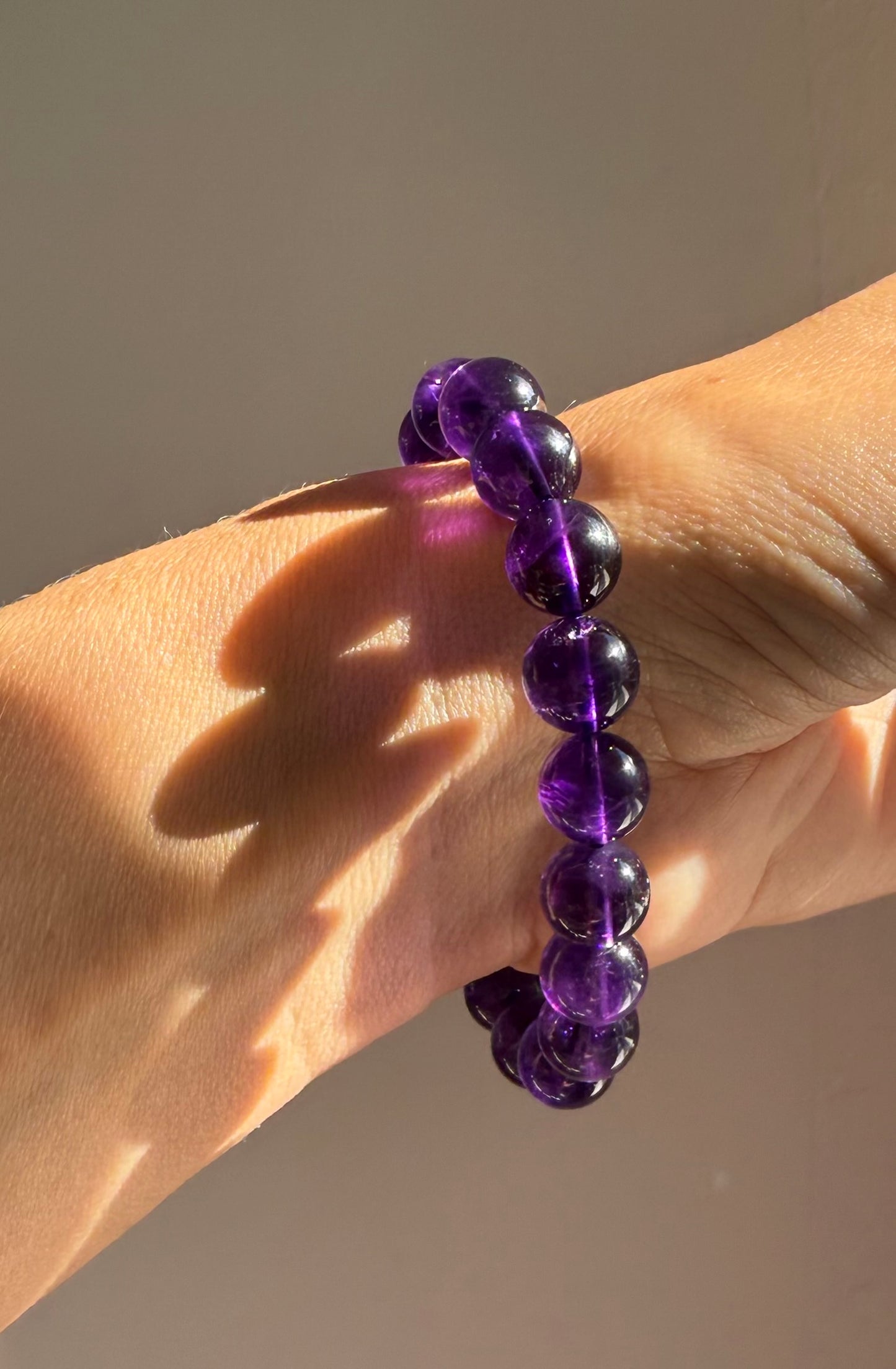 Amethyst bead bracelet