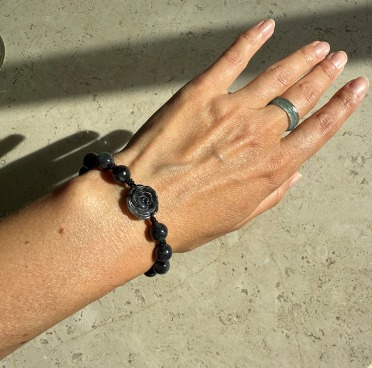 Black rose jadeite bracelet